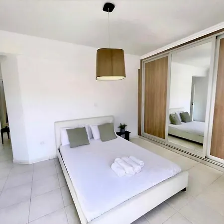 Spacious 3-bedroom In *