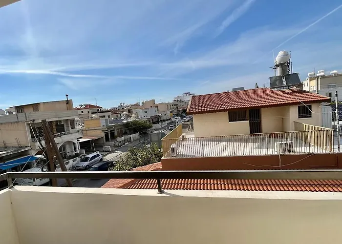 Spacious 3-bedroom In * リマソール