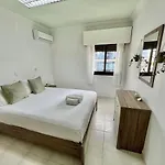 Spacious 3-bedroom In Apartman Limassol